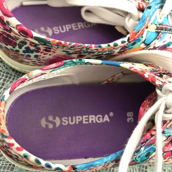 Supergra Flower Canvas Shoes - Picture 8 of 14